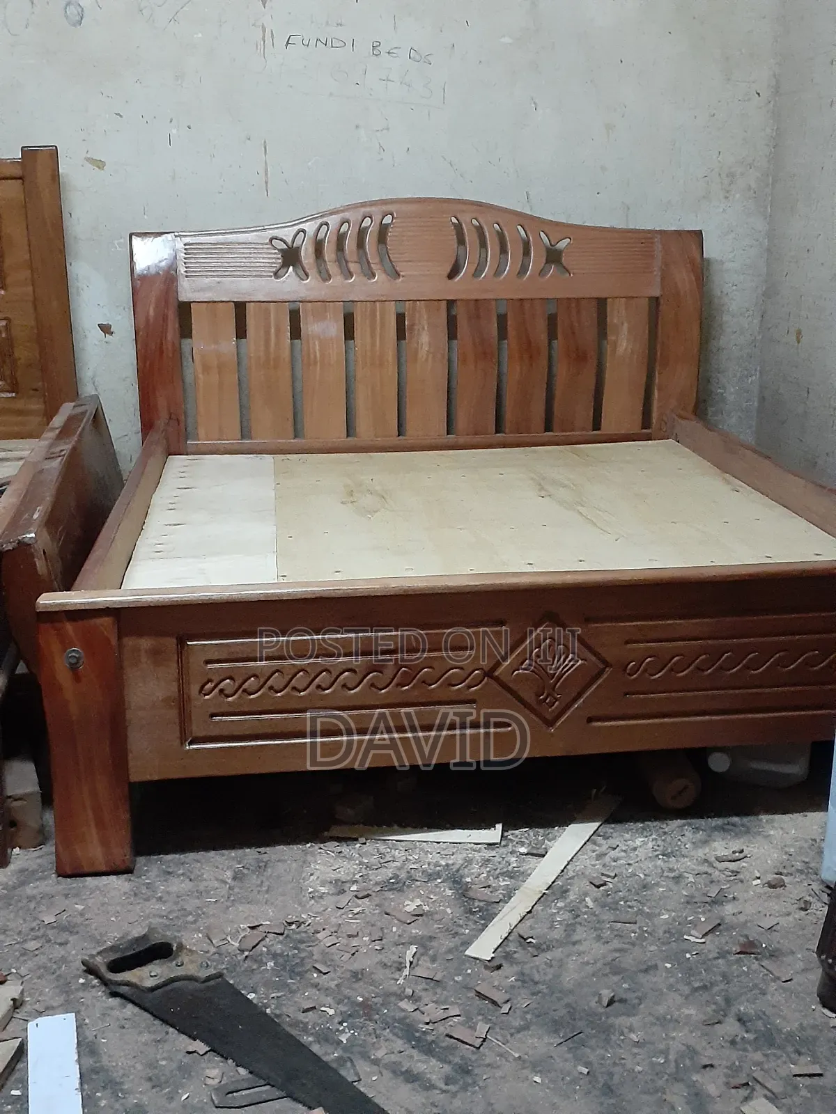 Queen's Beds