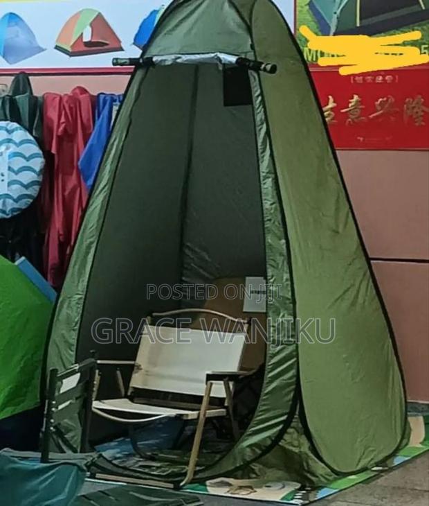 Pop Up Privacy Tent - main view