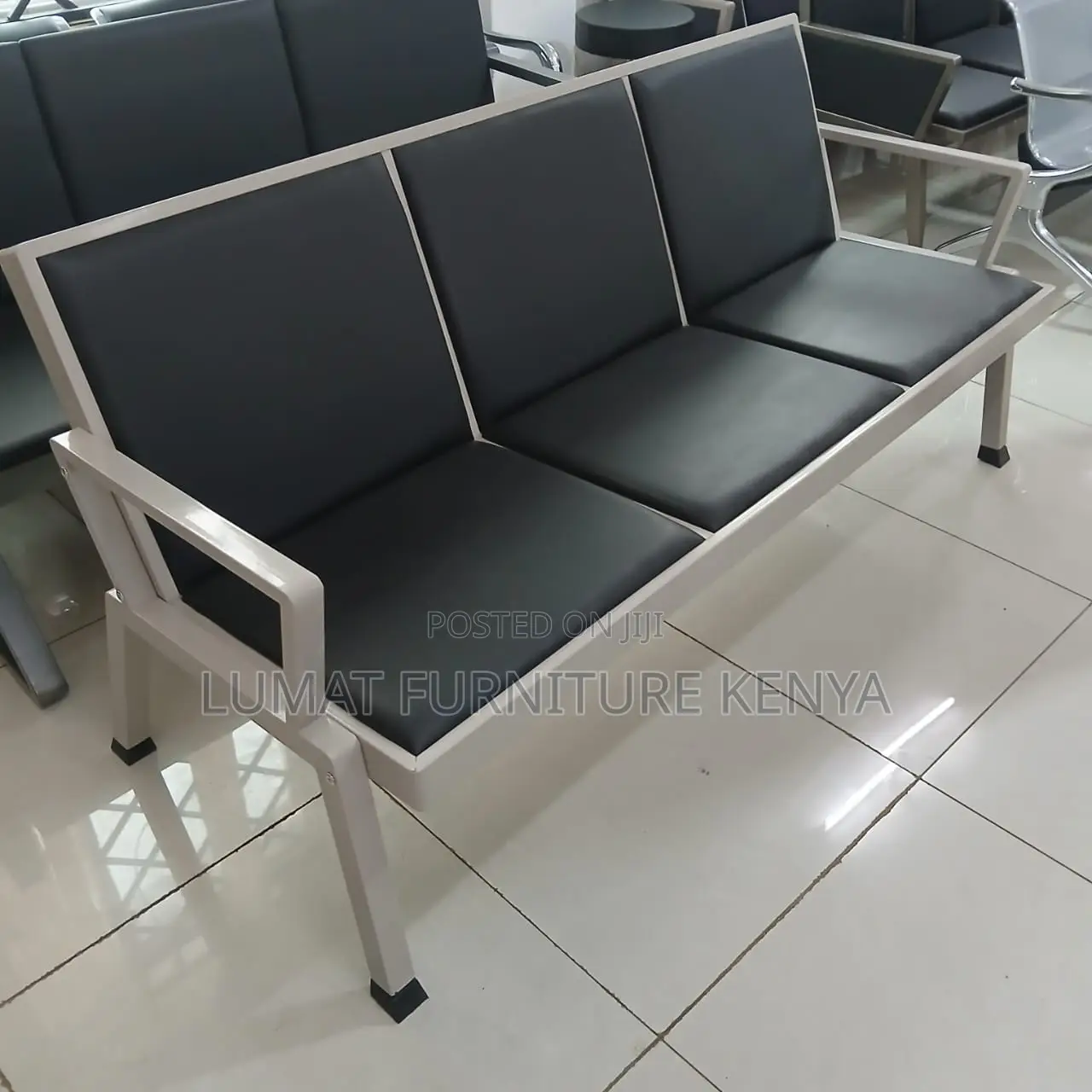 Heavy-Duty Public Seat