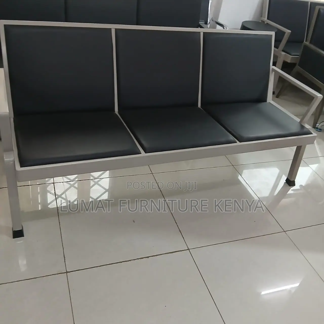 Heavy-Duty Public Seat