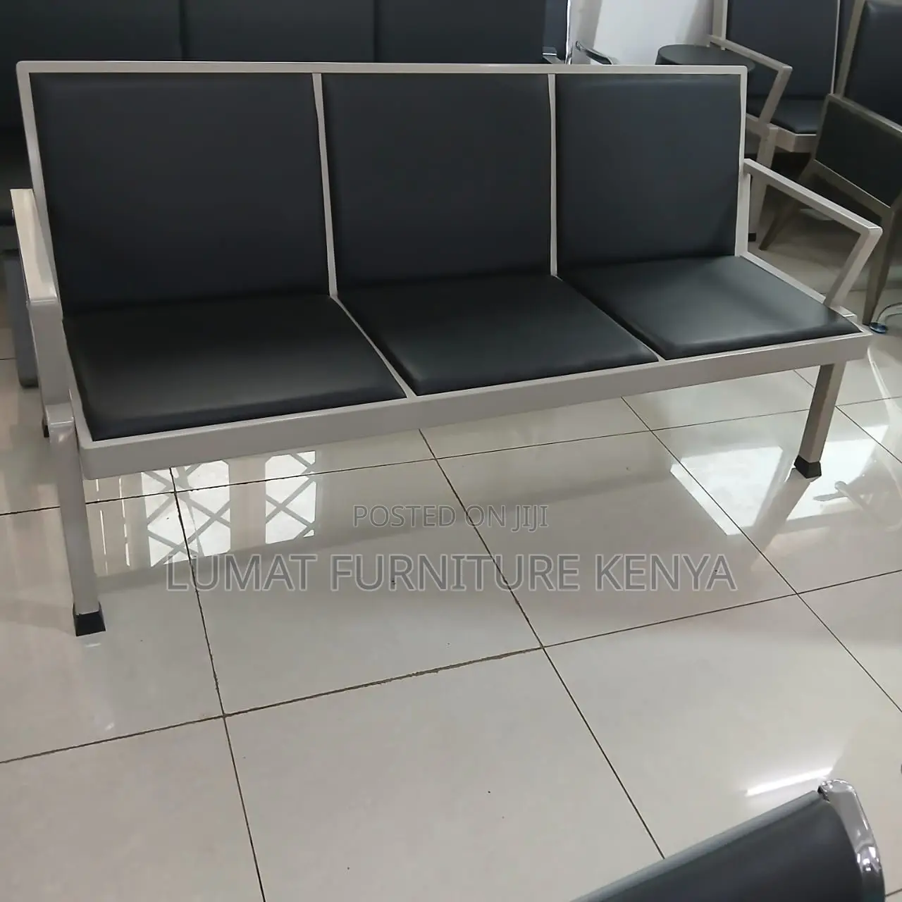 Heavy-Duty Public Seat