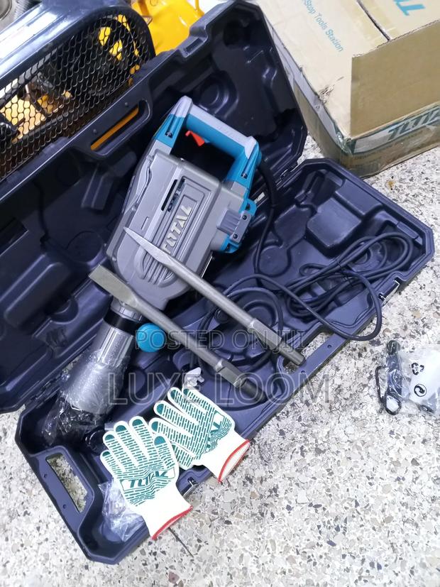 Total Demolition Hammer Drill 1700watts - thumbnail 2