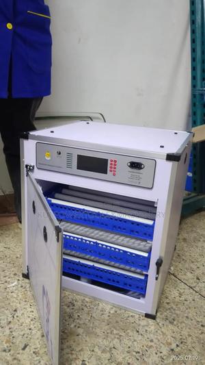 High Quality 204 Eggs Incubator/ Egg Hatcher - thumbnail 2