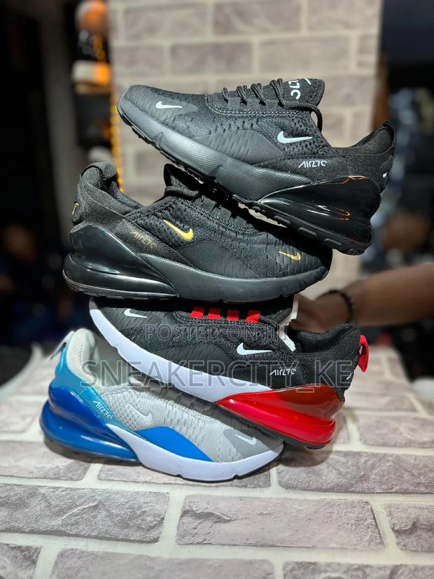 Airmax 270 Trainers - main view