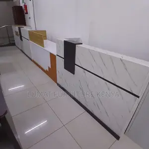 Customer Service Table