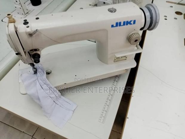 Juki Industrial Sewing Machine - main view
