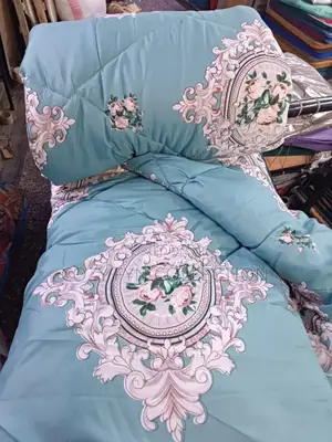 Duvet Set With Bedsheet N Pillowcases