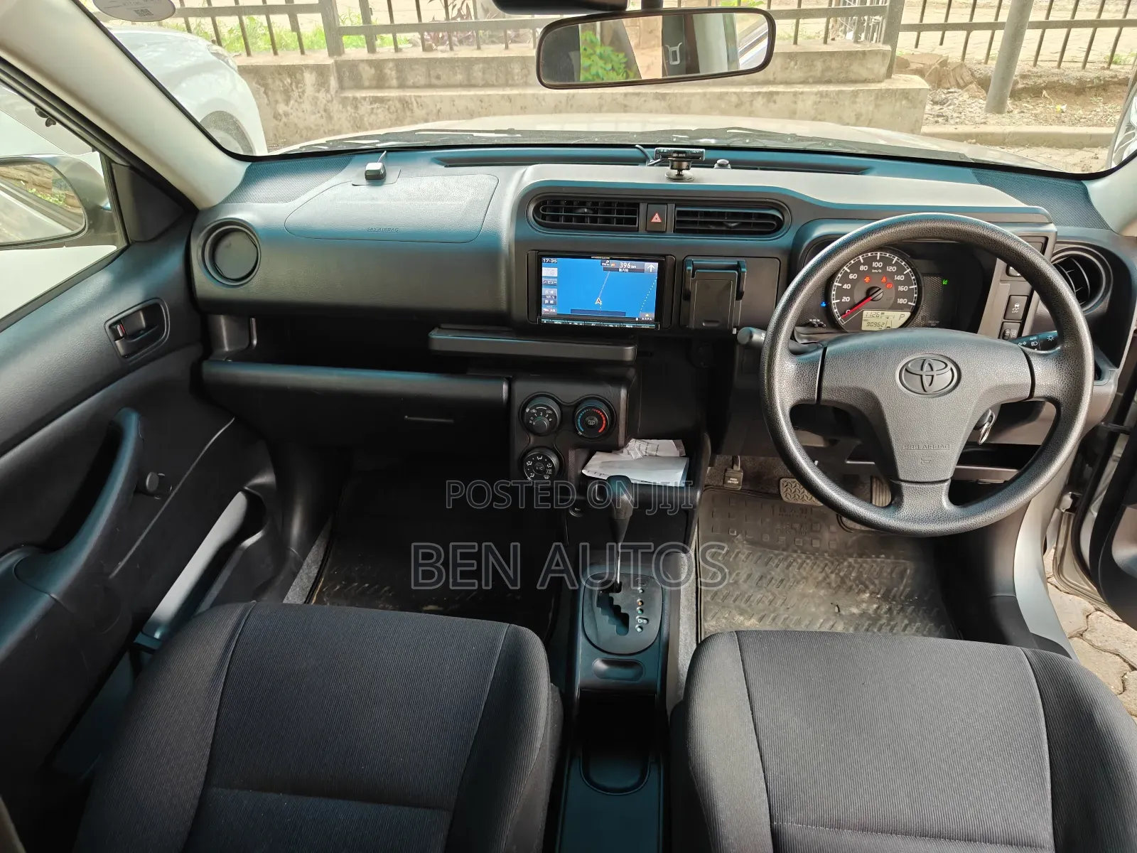 Toyota Probox 1.3 DX 2WD 2018 Silver