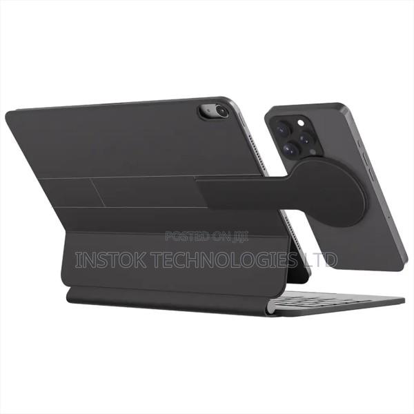 Powerology Dynaboard Wireless Keyboard Case for iPad 10th Gen - thumbnail 2