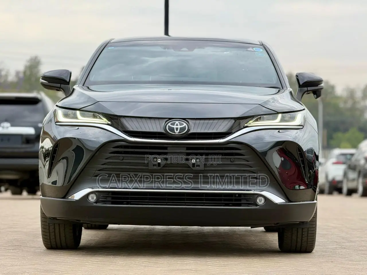 Toyota Harrier 2020 Black