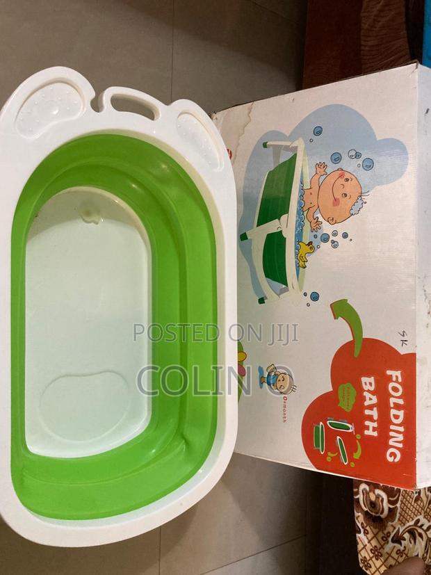 Baby Crib/Cot and Foldable Bath - thumbnail 11