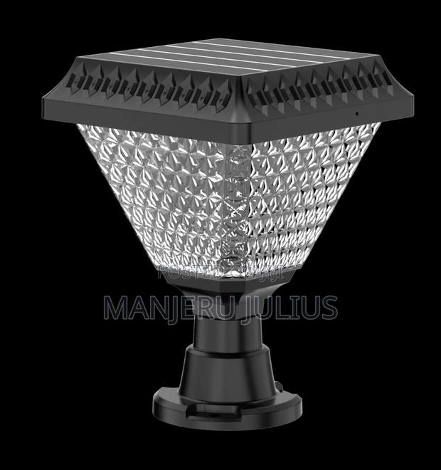 Straight Solar Gate Light