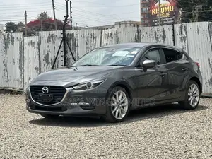 Mazda Axela 2018 Gray