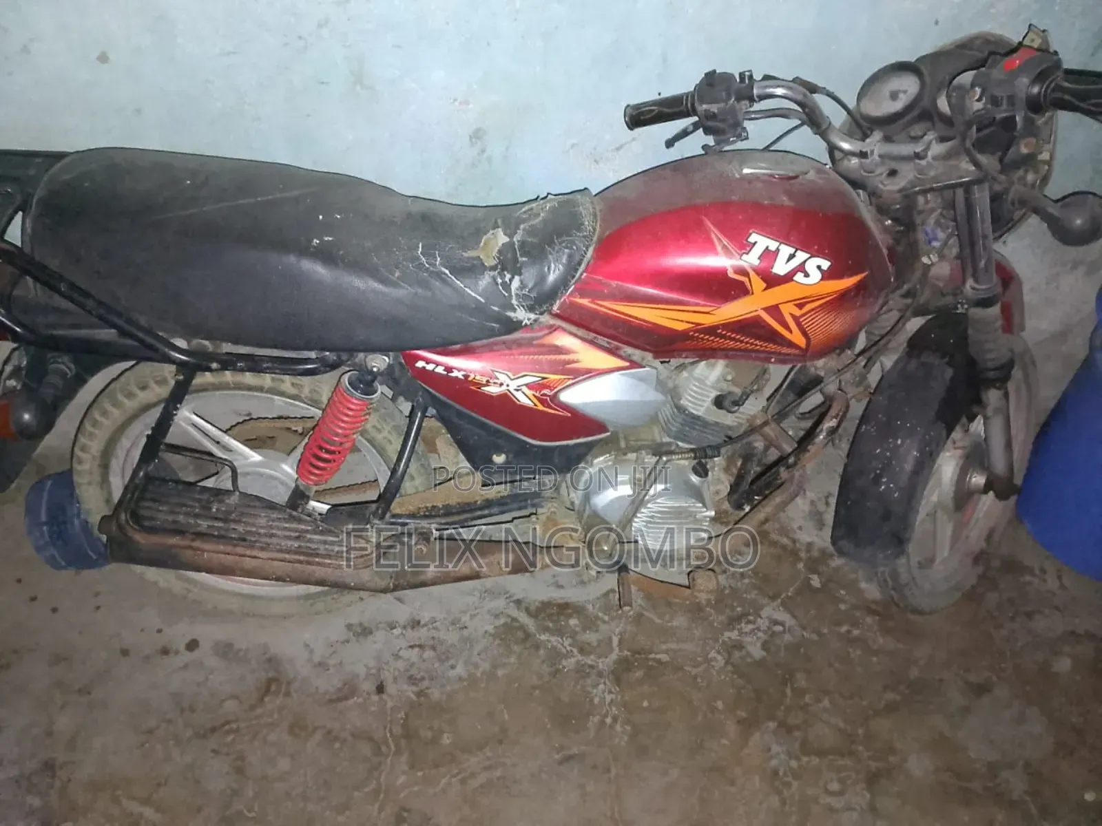 TVS HLX Plus ES 2019 Red