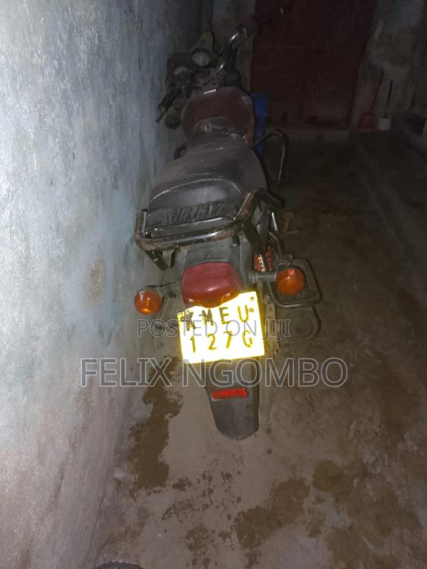 TVS HLX Plus ES 2019 Red - thumbnail 6