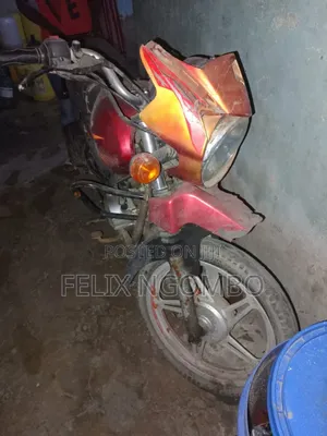 TVS HLX Plus ES 2019 Red
