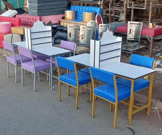 Salon Seats and Pedi Tables - main view