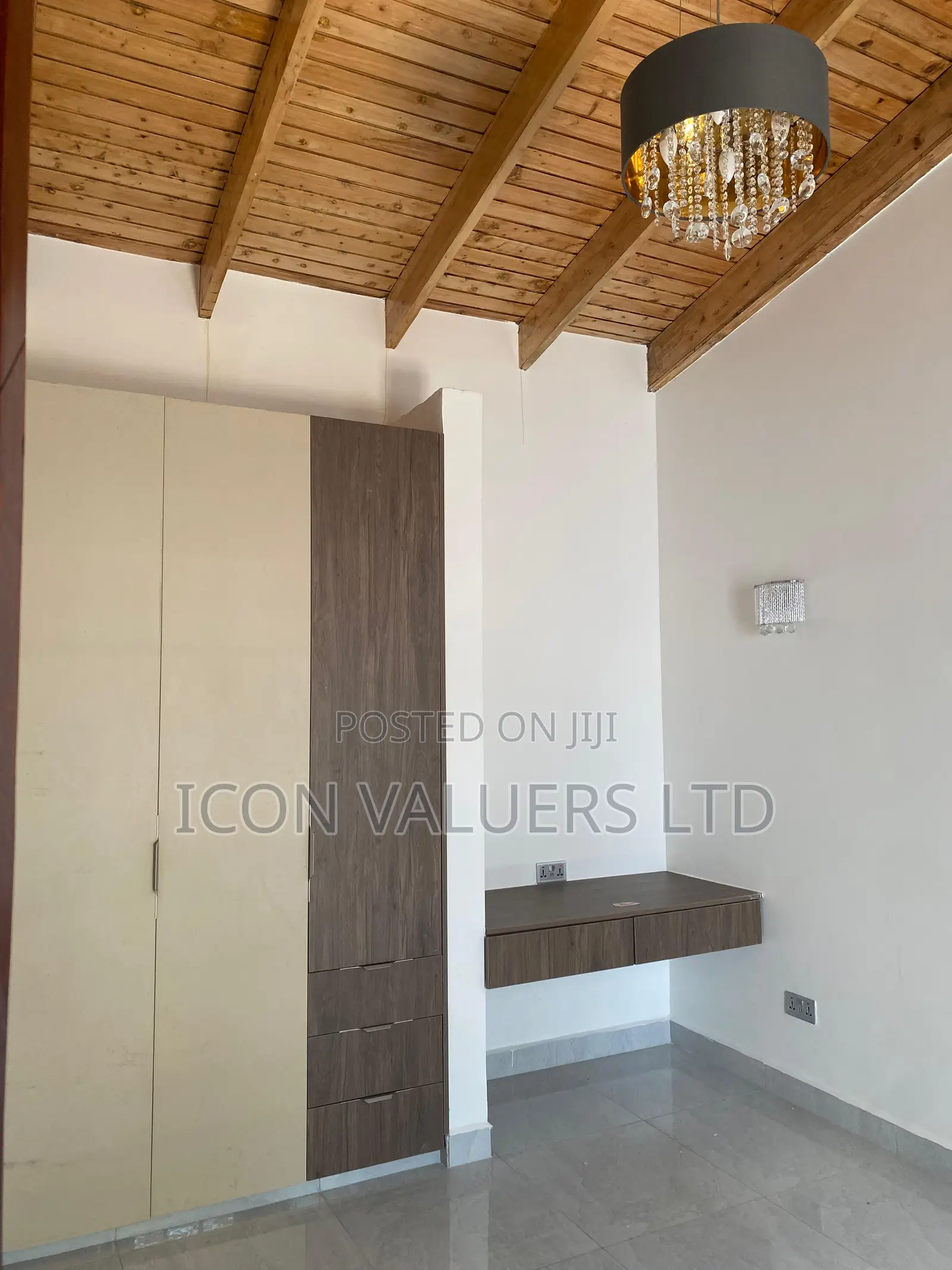 4bdrm Maisonette in Lantana Court, Raphta Road Area for rent