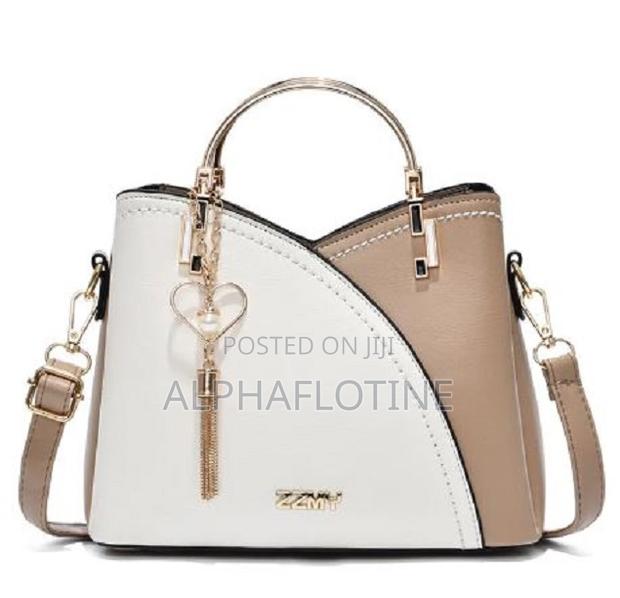 Women's Handbag With Heart Tassel Charm - thumbnail 2