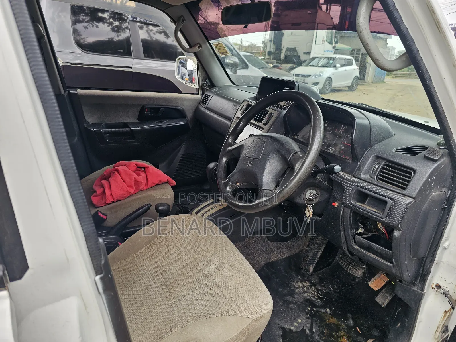 Mitsubishi Pajero Sport 2004 White