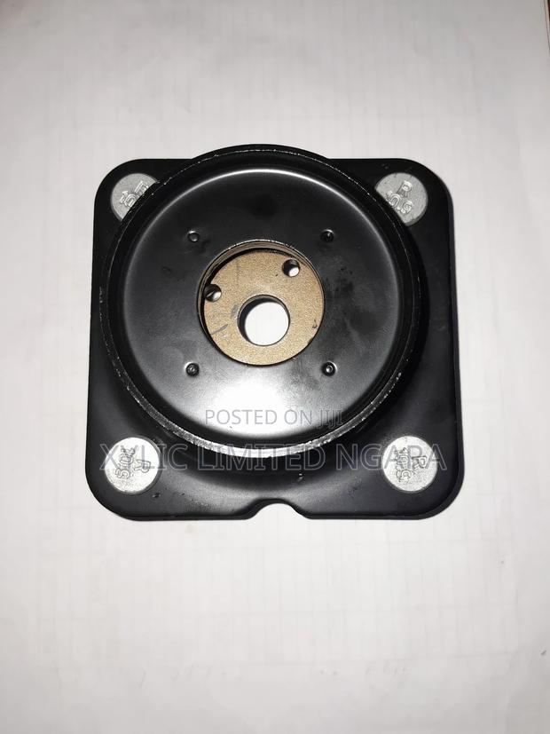 Mazda Mpv,Cx7 Front Shock Mounting