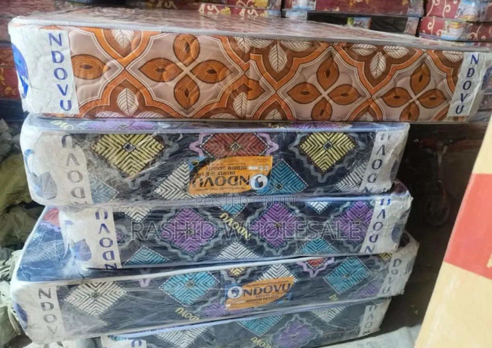 Mattress 4*6*8 Quited