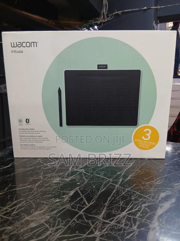 Wacom Intuos Medium With Bluetooth - main view