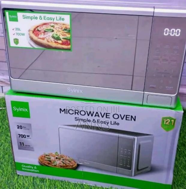 Syinix Microwave With Grill - main view