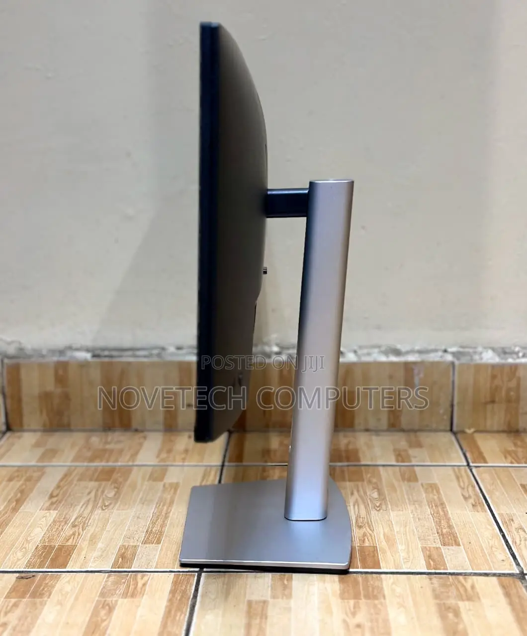Dell 24 Monitor - P2422h - Full Hd 1080p, Ips Technology, Comfortview
