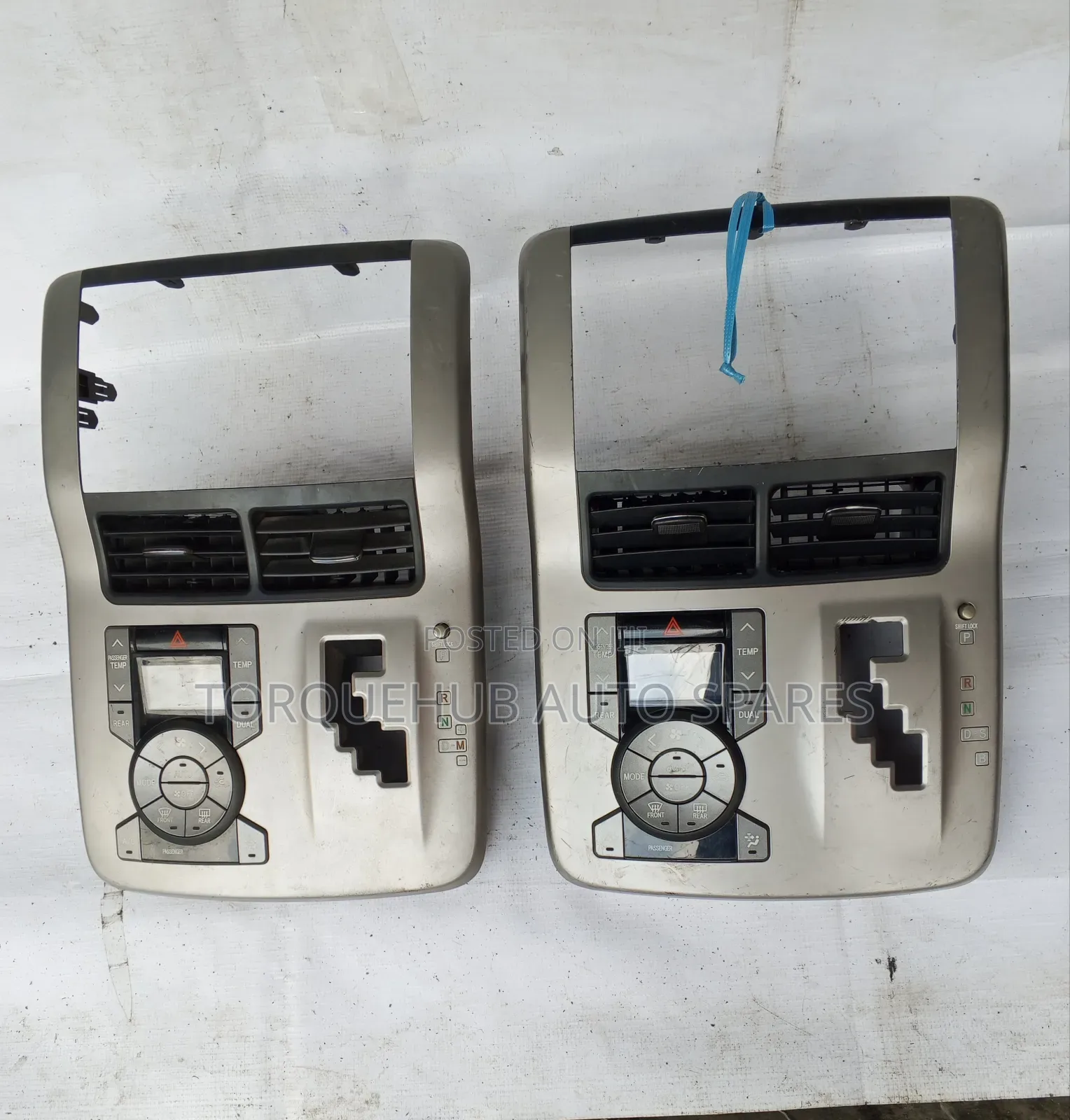 Toyota Noah 2007 A/C Control Panel