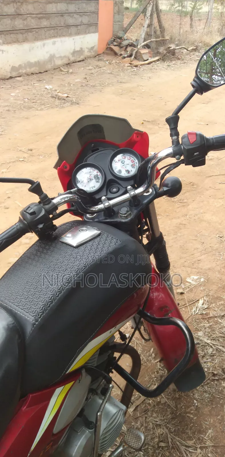 TVS HLX Plus ES 2023 Red