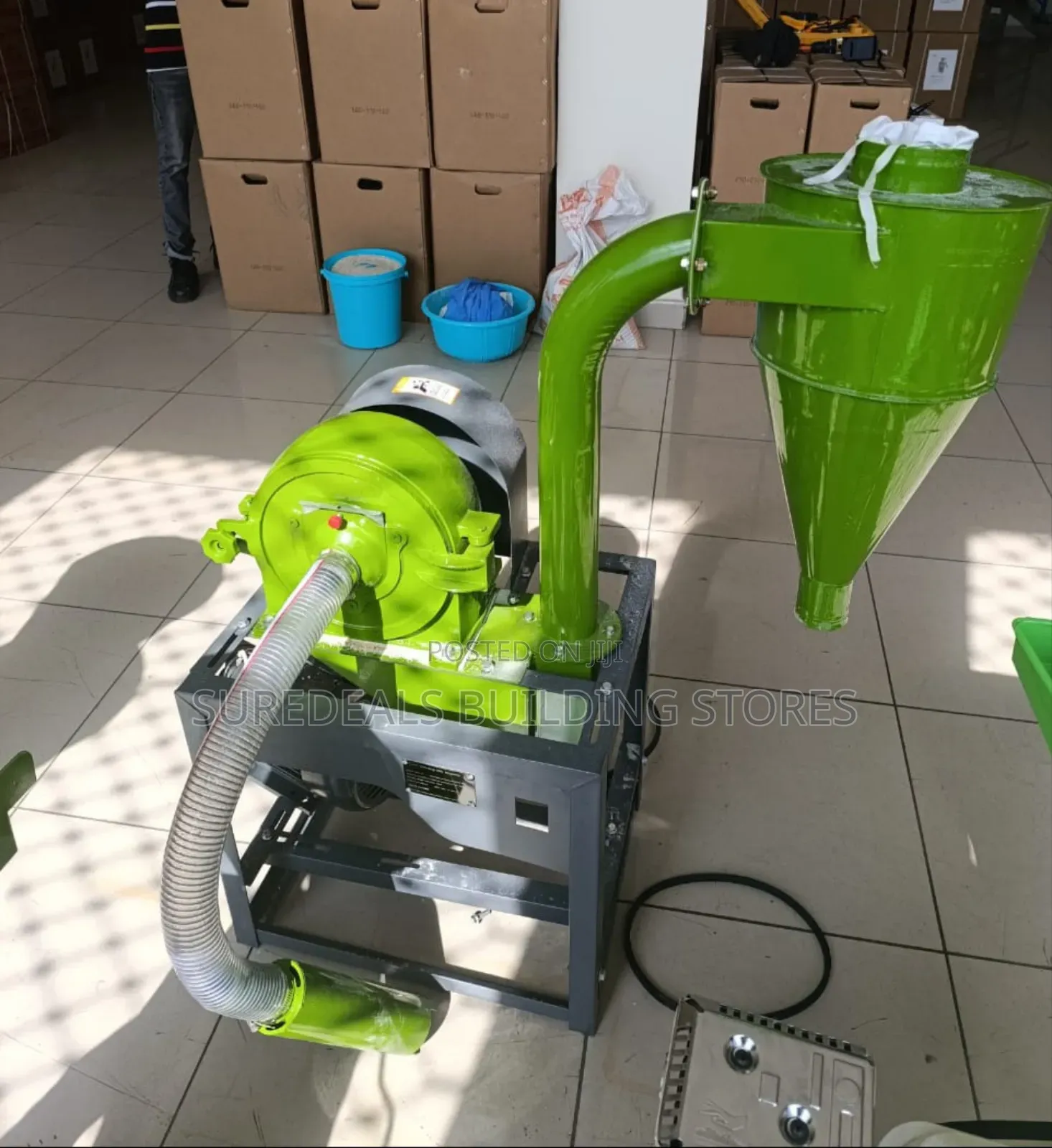 Self-Priming Grain Crushing Machine
