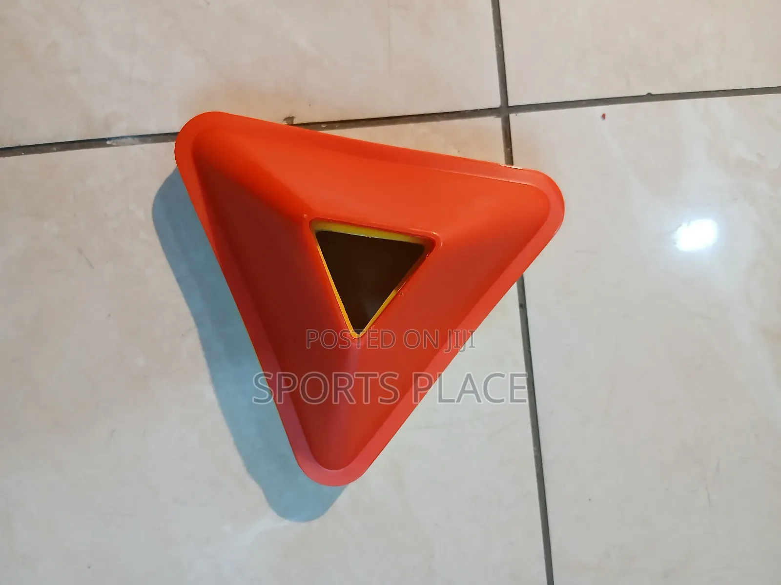 Triangle Markers Training Cones Set (10 Pieces)