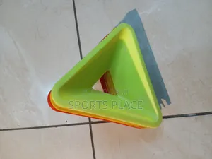 Triangle Markers Training Cones Set (10 Pieces)