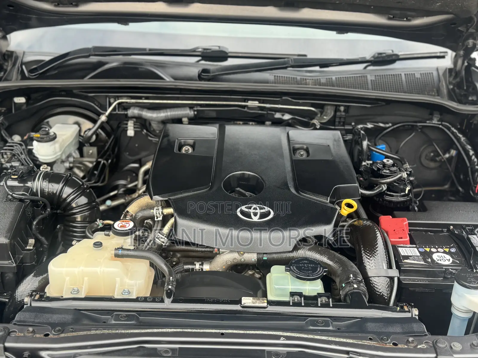 Toyota Hilux Rugged X 4x4 2018 Gray