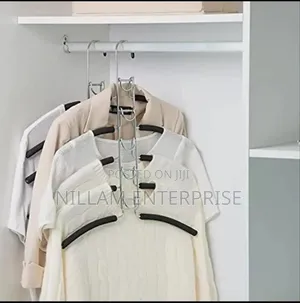 5 In 1 Antislip Clothes Hangers