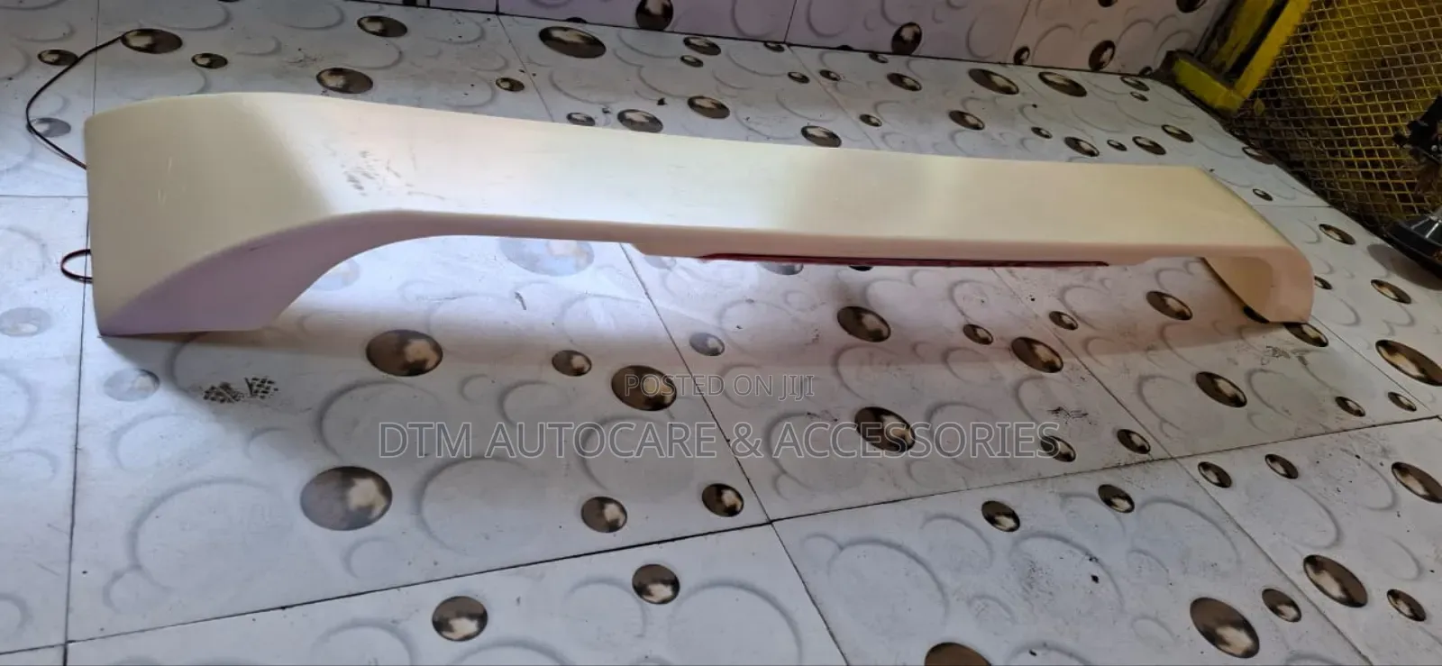 Spoiler Mitsubishi Lancer