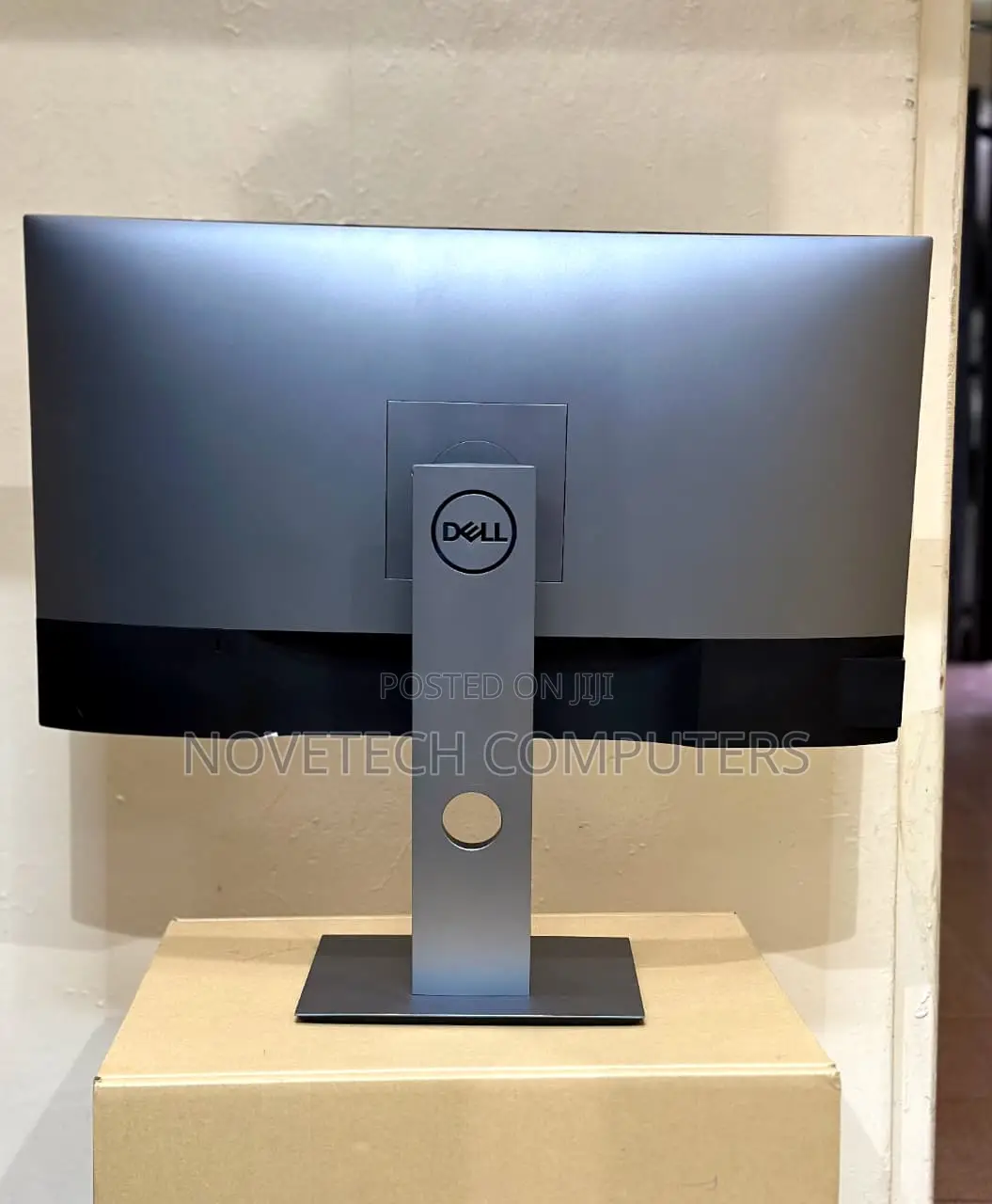 Dell U2719d Ultrasharp 27′′ Ips Monitor