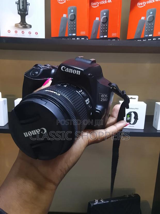 Canon Eos 250d