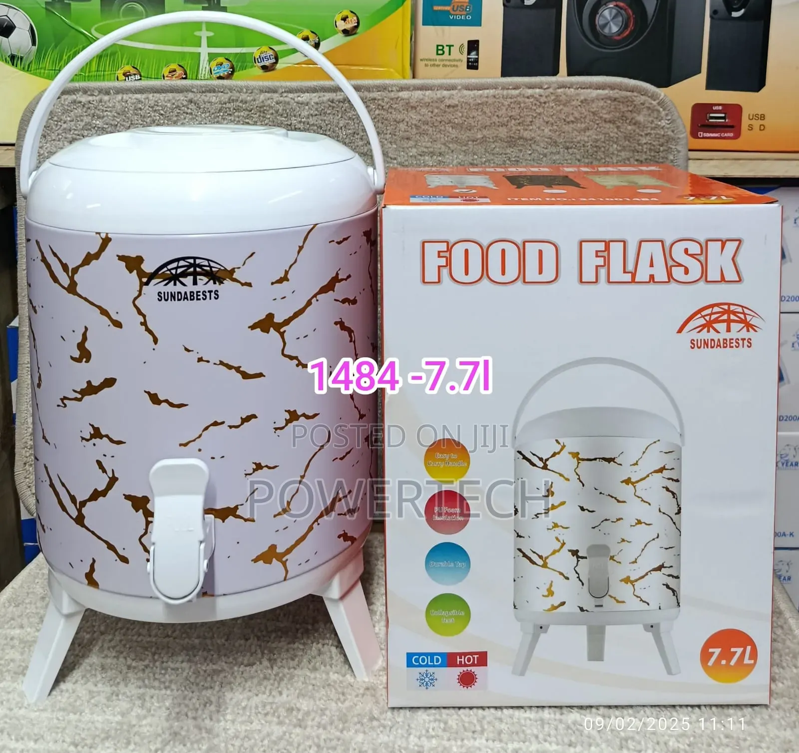 Tea Urn 
7.7 Marble