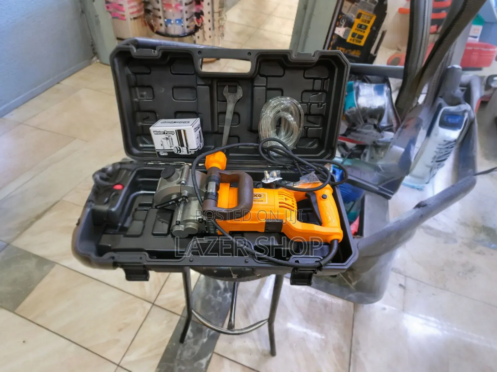 3000w Ingco Wall Chaser