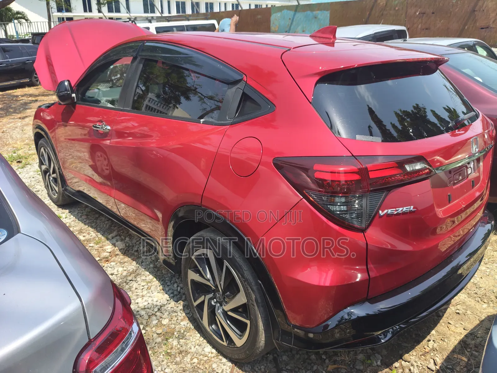 Honda Vezel 1.5 2WD 172 hp 2019 Red
