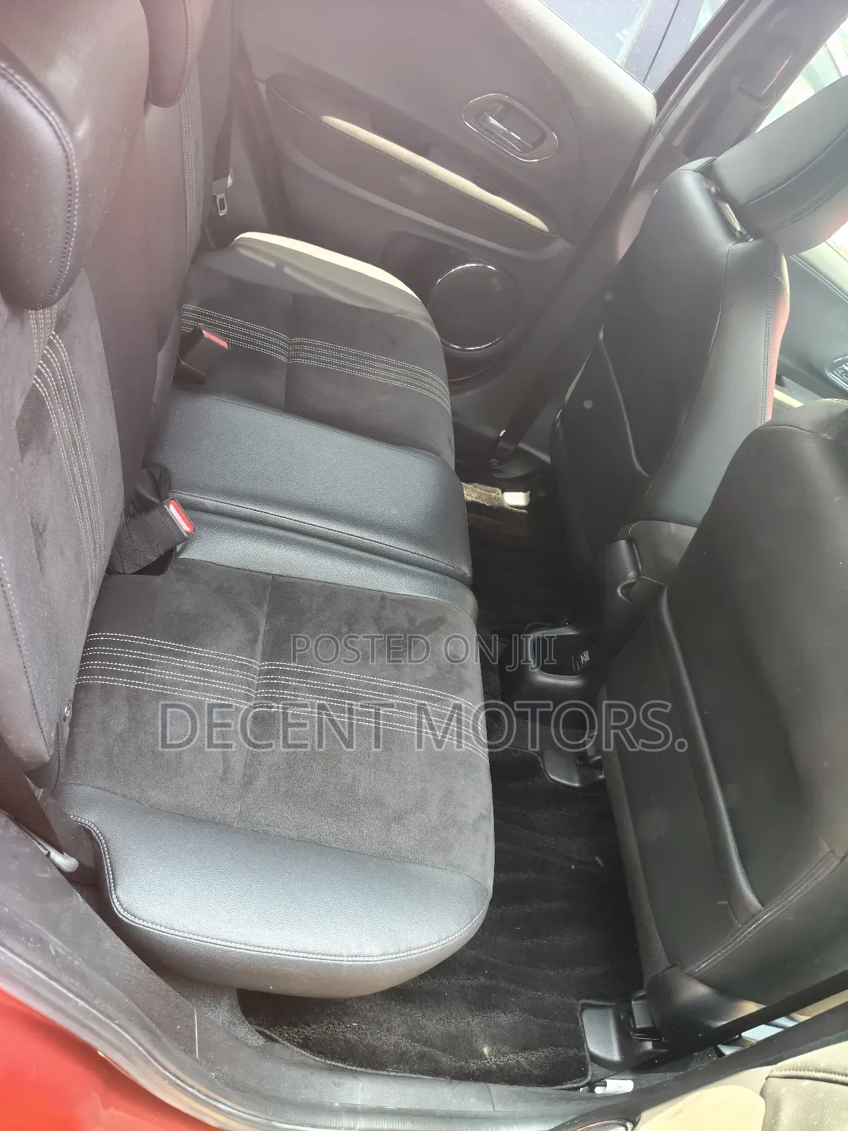 Honda Vezel 1.5 2WD 172 hp 2019 Red
