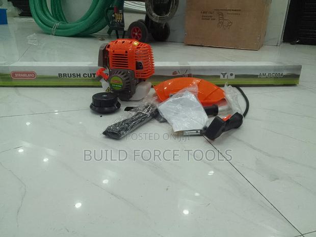 4 Stroke Astramilano Brush Cutter - thumbnail 2