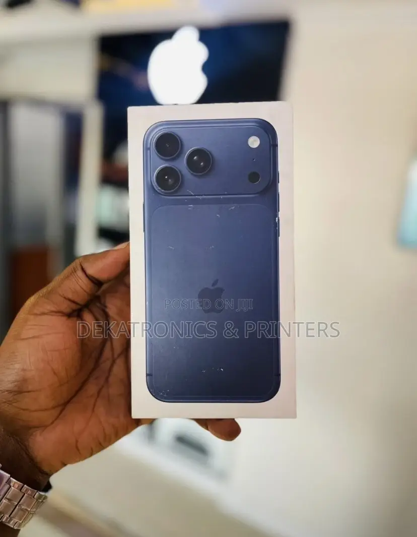 New Apple iPhone 17 Pro Max 256 GB Blue