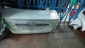 Nze 2002 Boot Saloon