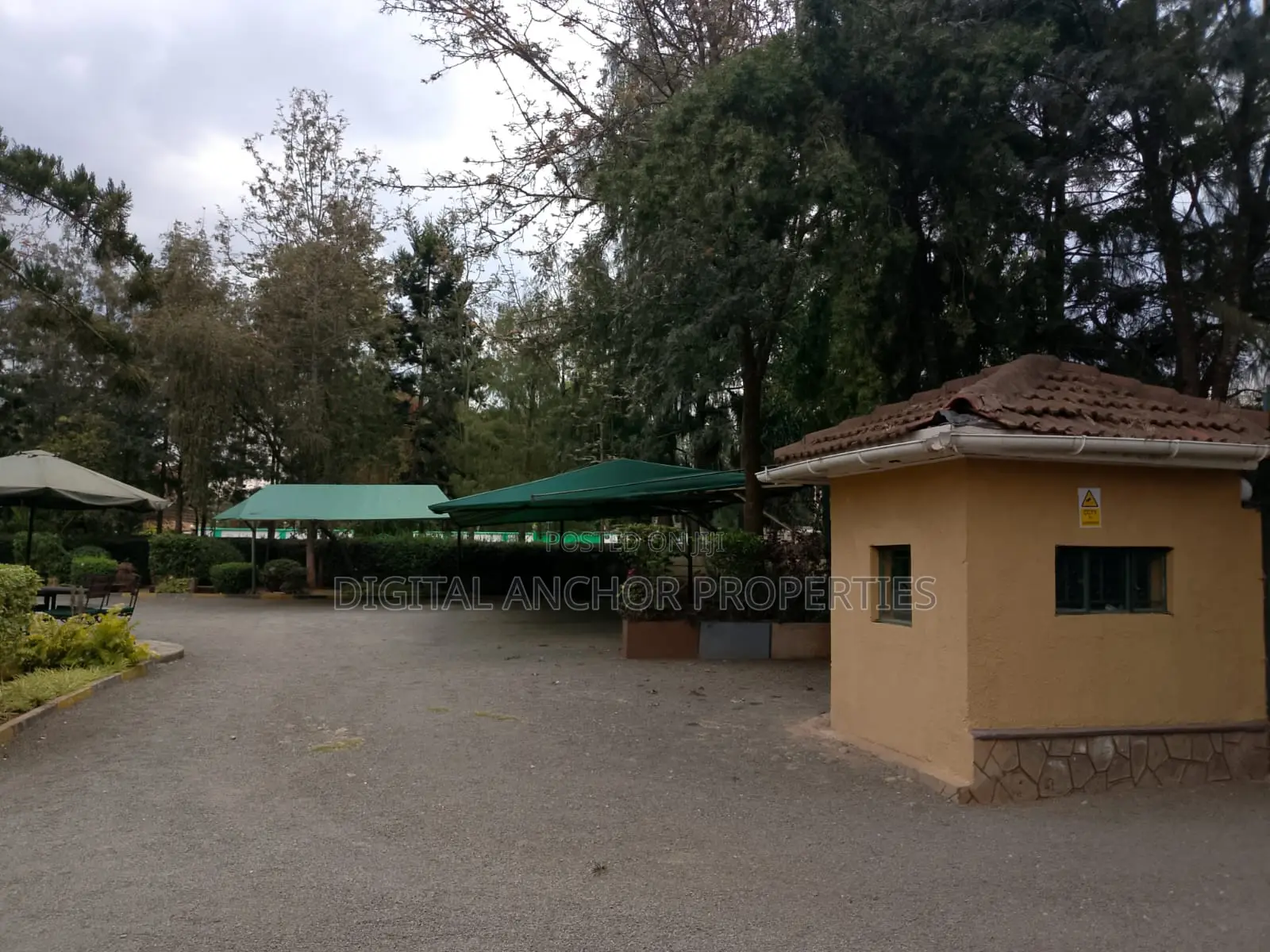 Restuarant / Office Space for Rent