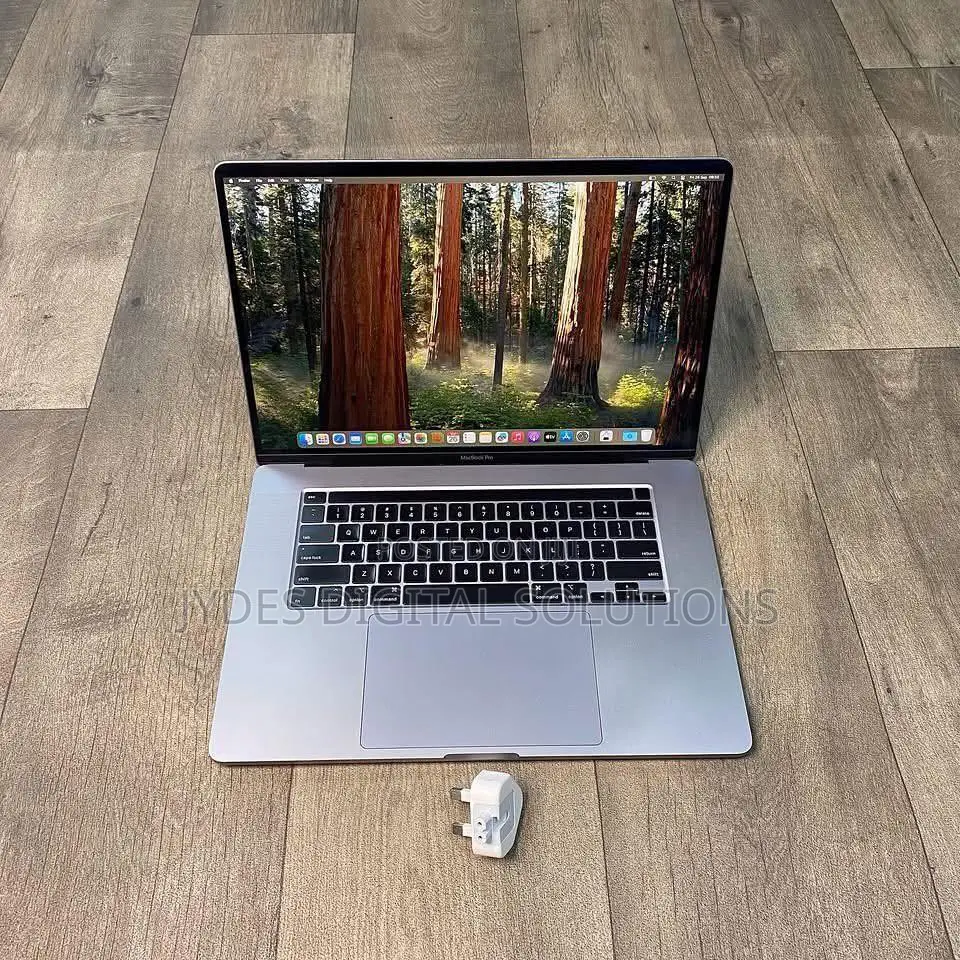 Laptop Apple MacBook Pro 2019 64GB Intel Core i9 SSD 512GB