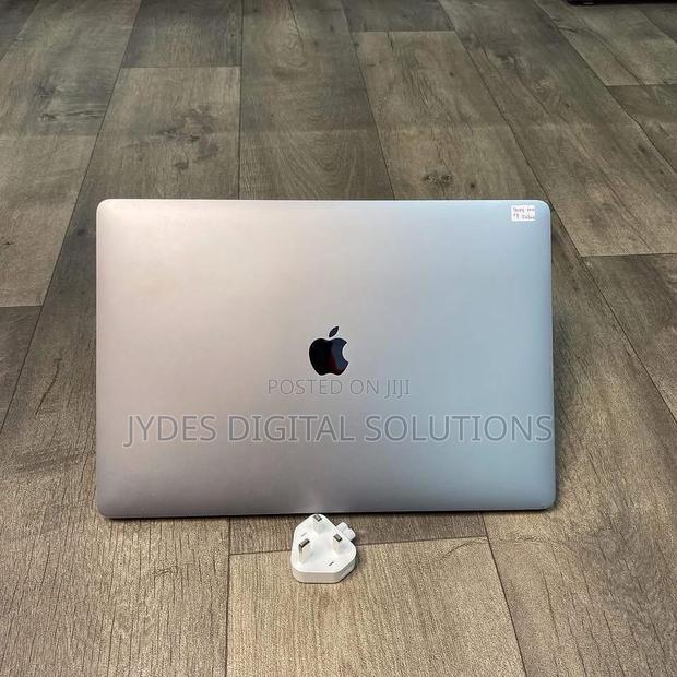 Laptop Apple MacBook Pro 2019 64GB Intel Core I9 SSD 512GB - thumbnail 2