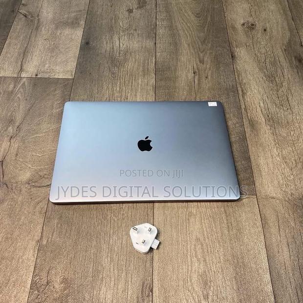Laptop Apple MacBook Pro 2019 64GB Intel Core I9 SSD 512GB - thumbnail 3